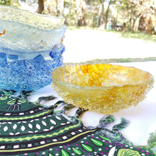 Load image into Gallery viewer, Fused Glass Artisan Textured Bowl, 5" diameter
