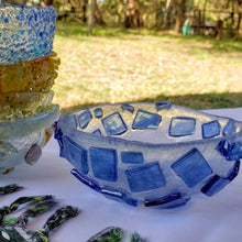Load image into Gallery viewer, Fused Glass Artisan Textured Bowl, 5" diameter
