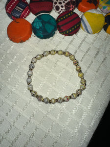 Bracelets - Single Strand Paper Bead Bracelet