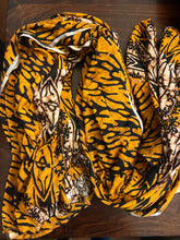 Load image into Gallery viewer, Butterfly dresses/ Kaftans
