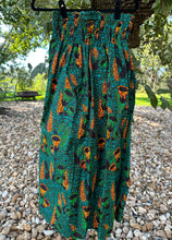 Load image into Gallery viewer, Handmade Skirt/ Sleeveless Dress
