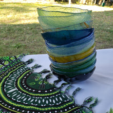 Load image into Gallery viewer, Fused Glass Bowls, Smooth 5&quot; diameter
