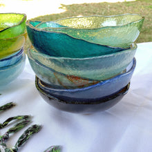 Load image into Gallery viewer, Fused Glass Bowls, Smooth 5&quot; diameter
