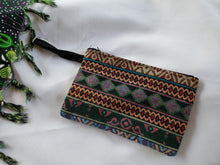 Load image into Gallery viewer, Bag:  Woven Zippered Pouch - Medium
