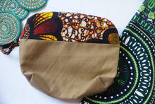 Load image into Gallery viewer, Bag: Makeup Bag with Wristlet Strap
