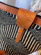 Load image into Gallery viewer, Bag: Natural fiber woven purse/bag (Multiple sizes and colors)
