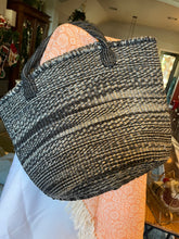 Load image into Gallery viewer, Bag: Natural fiber woven purse/bag (Multiple sizes and colors)
