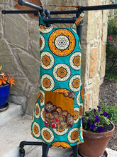 Load image into Gallery viewer, Kitenge Aprons
