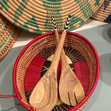 Load image into Gallery viewer, Wood Salad/ Serving Tongs
